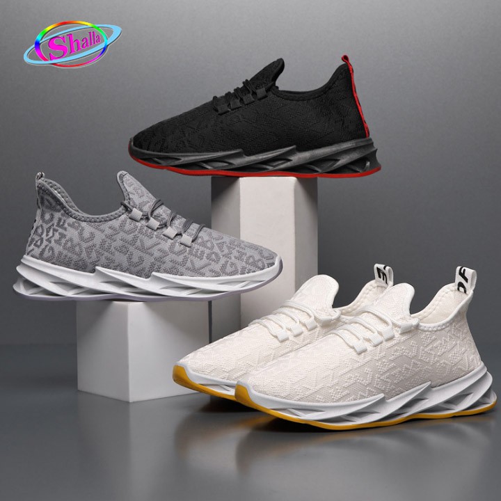 Giày Sneakers cổ thấp Đế sấm sét xám ký tự du lịch thể thao K2d Shalla
