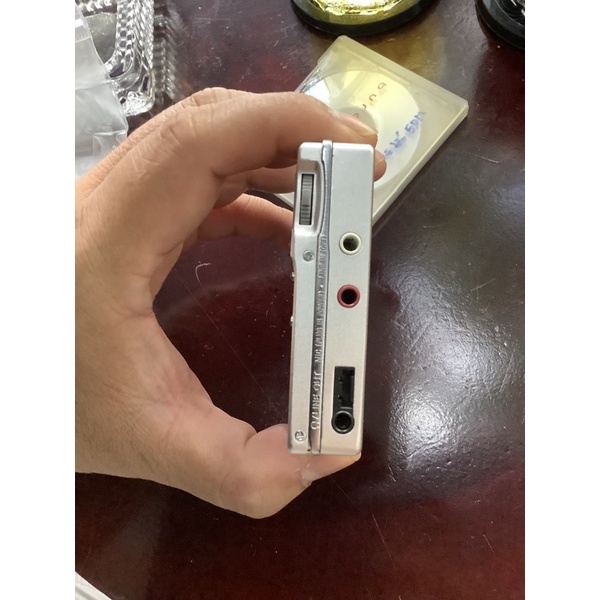 Máy nghe đĩa MD Aiwa AM-F90