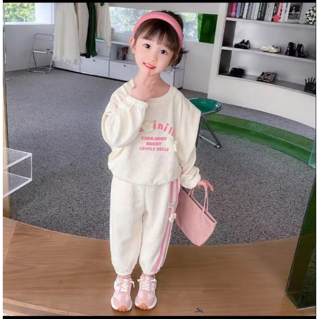 Bộ thu đông bé gái, bộ dài tay bé gái chất tổ ong loại 1 hoa len điểm nhấn cho bé