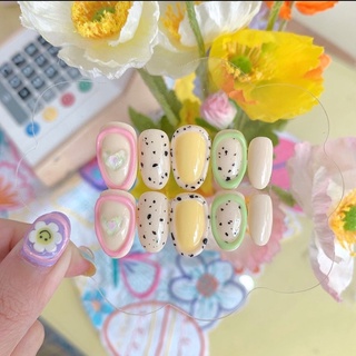 Nailbox móng úp thiết kế