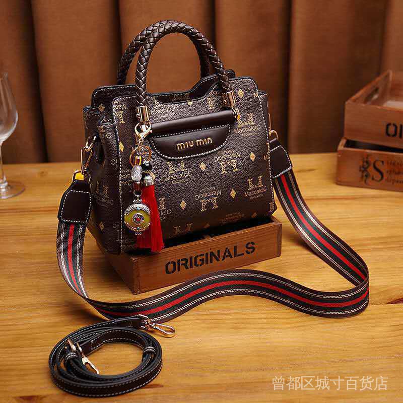 Hàng Có Sẵn Túi Xách Da Bò Thật Cao Cấp Thời Trang Mới 2022 Hai Dây Đeo Vai Dễ Phối Đồ In Cảm Giác Nhanh Chóng Cho Nữ