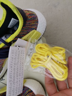 (38x1)Giày sneaker human boost nmd! The best hu!