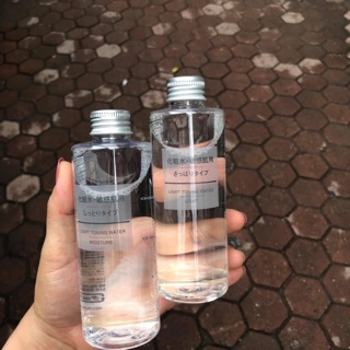 Nước hoa hồng Muji