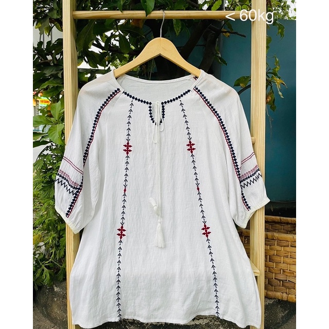 Áo thêu Hàn secondhand