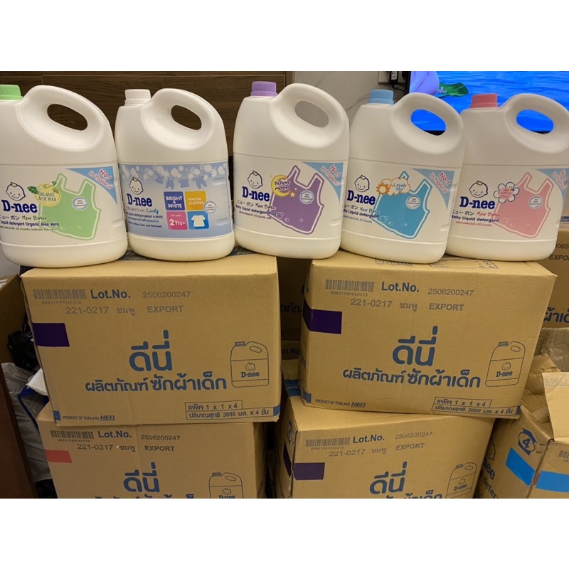 Nước giặt Dnee Thái Lan hàng nội địa can to 3000ml