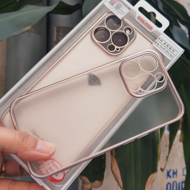 ốp sulada nhám viền màu Hồng cho iphone 13 pro , 13 pro max bảo vệ máy