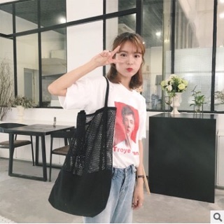 Túi tote lưới đen trắng