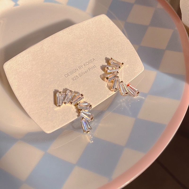 Bông Tai ĐíNh Đá Sang TrọNg