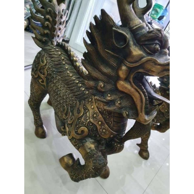 Cặp Long Mã Phong thủy nặng hơn 50kg