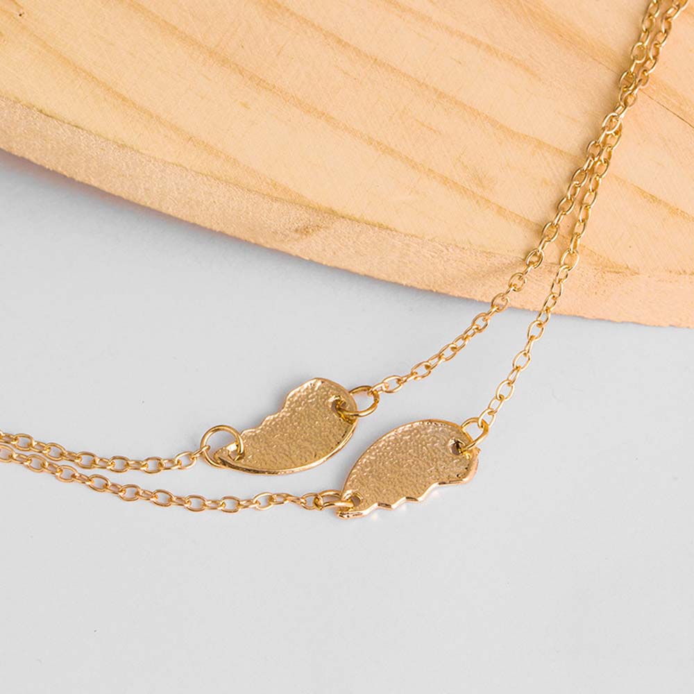 Vòng Đeo Tay Mặt Trái Tim Khắc Chữ Cho Đôi Bạn Thân