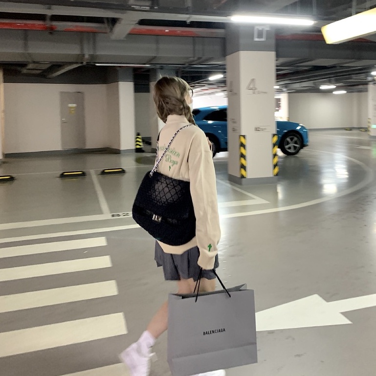 Áo Thun Polo  Dài Tay Cổ Khóa Zip Nữ Thêu Chữ Amazing Chất Tổ Ong SIÊU HOT