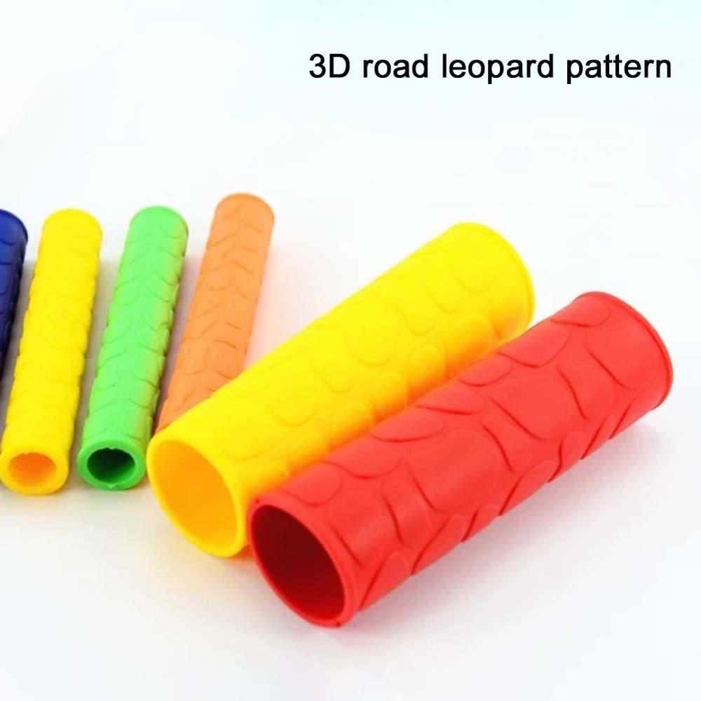 Vỏ Bọc Tay Lái Xe Máy Bằng Cao Su Silicone Chống Trượt