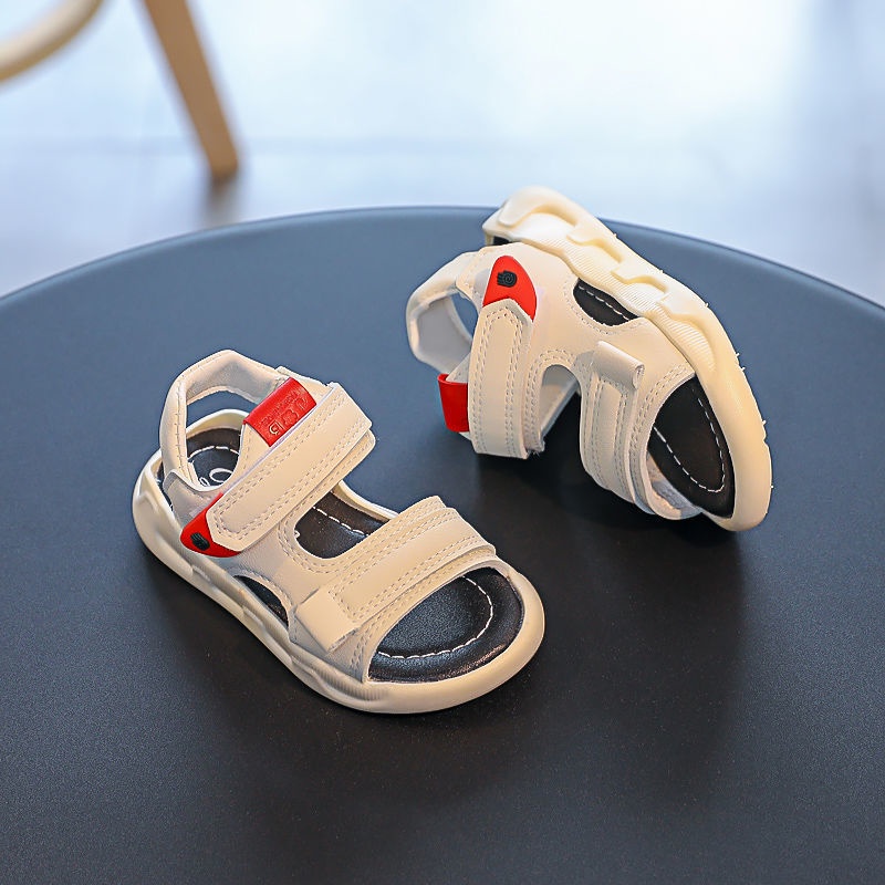 Sandal siêu nhẹ cho bé, dép quai hậu bản ngang có 2 màu đen trắng cực phẩm luôn ạ.