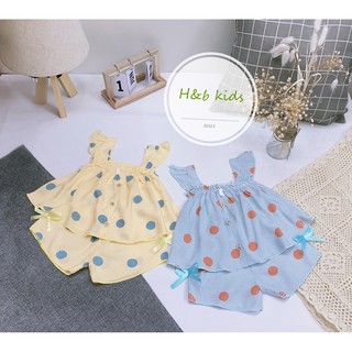 Bộ lanh bé gái áo cánh tiên, quần phối nơ điệu đà.