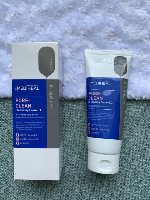 Sữa rửa mặt than hoạt tính PORE CLEAN MEDIHEAL