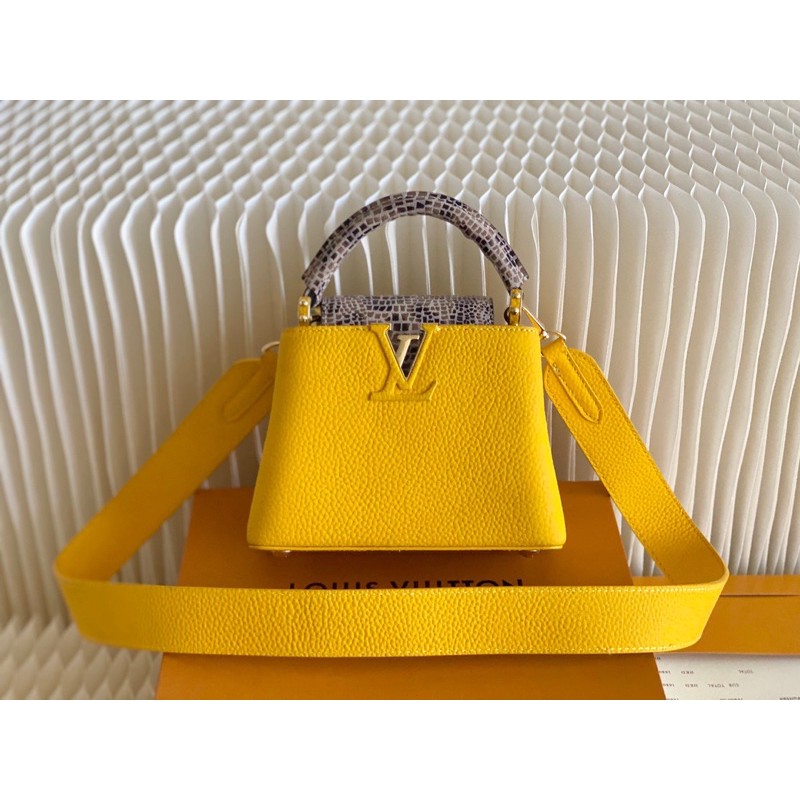 Túi xách nữ Louis Vuitton LV Capucines da thật cao cấp nhiều màu