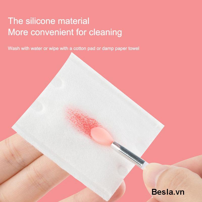 Cọ tô son môi lấy mặt nạ ngủ môi Silicon tiện lợi