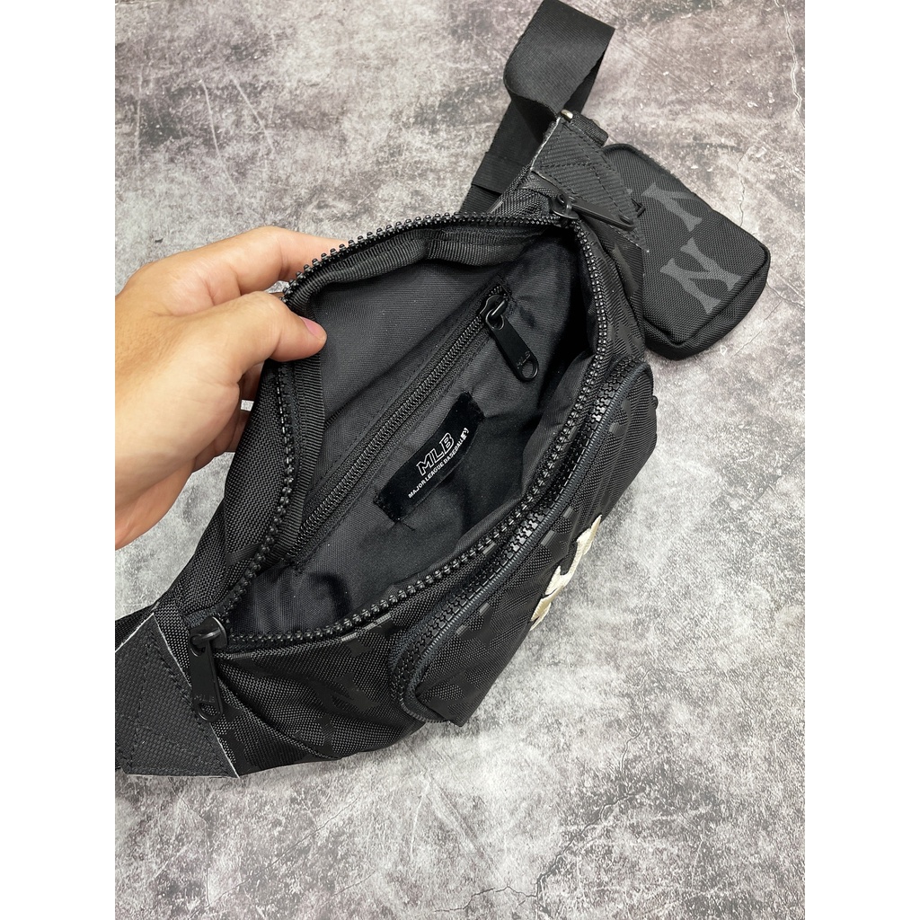 Túi Đeo Chéo Thời Trang NY Monogram Waist Bag Black B438