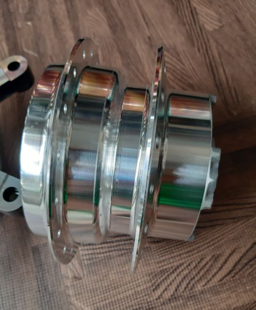 Căm  Đùm  mạ crom dành cho SONIC kèm bát bắt đĩa trước như hình đảm bảo gắn như zin