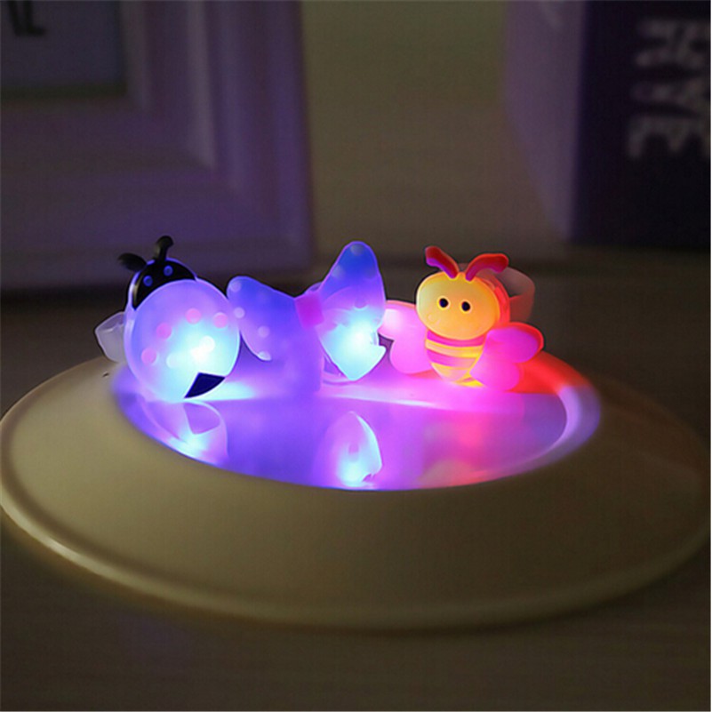 Bộ 10 Nhẫn Đèn Led Dễ Thương