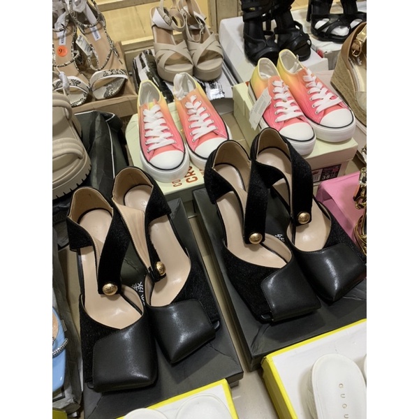 🍀🍀ORDER- Giày Korea cao gót mũi vuông phối đen - tím lam