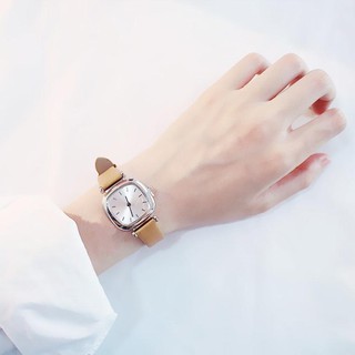 [TẶNG HỘP & PIN] Đồng hồ thời trang nữ Jic - CW