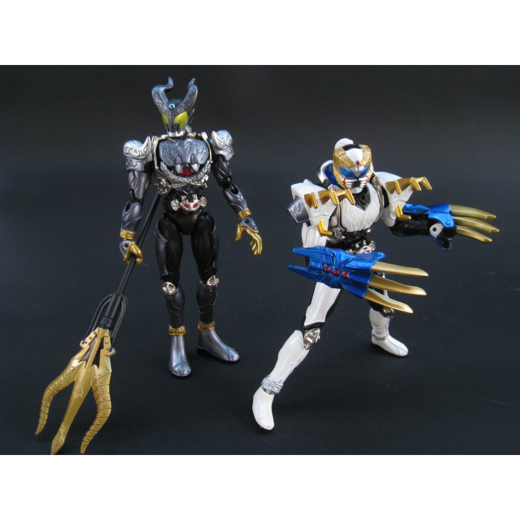 (CÓ SẴN) MÔ HÌNH CHÍNH HÃNG SHS KAMEN RIDER ARC AND REI