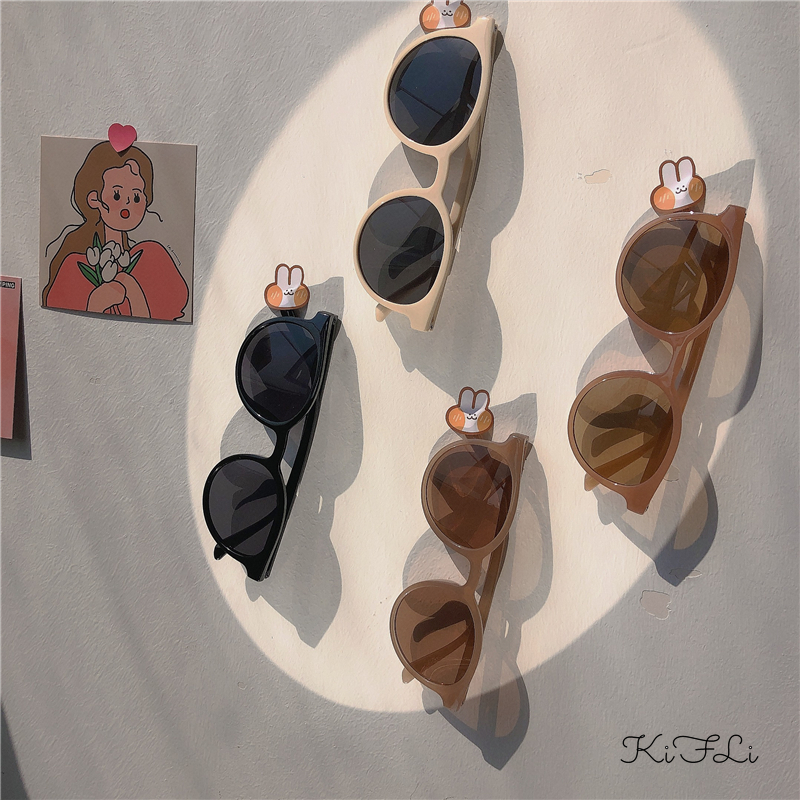 Kính râm gọng tròn nhỏ phong cách Hàn Quốc