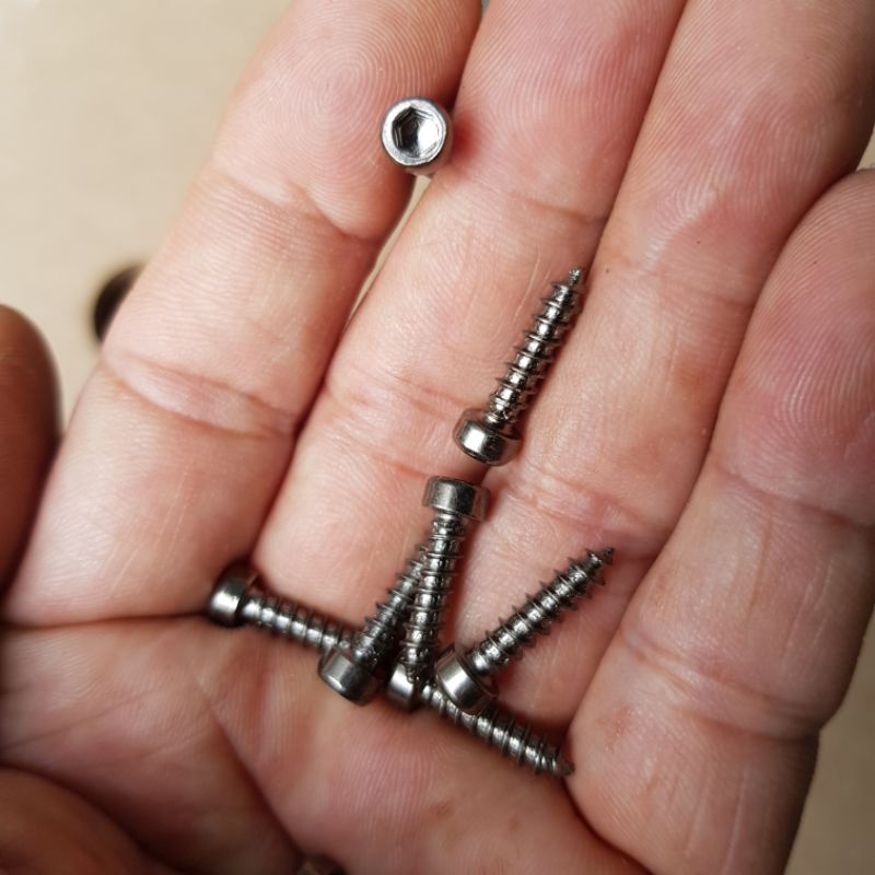 Vít lục giác chìm M4*16, giá 1kg