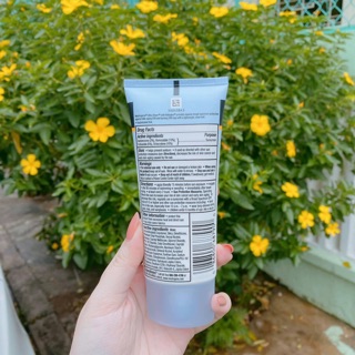 [ CHÍNH HÃNG ] 𝐊𝐞𝐦 𝐜𝐡ố𝐧𝐠 𝐧ắ𝐧𝐠 𝐍𝐞𝐮𝐭𝐫𝐨𝐠𝐞𝐧𝐚 147ml