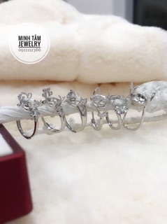 Ổ Nhẫn bạc lồng đá phong thuỷ