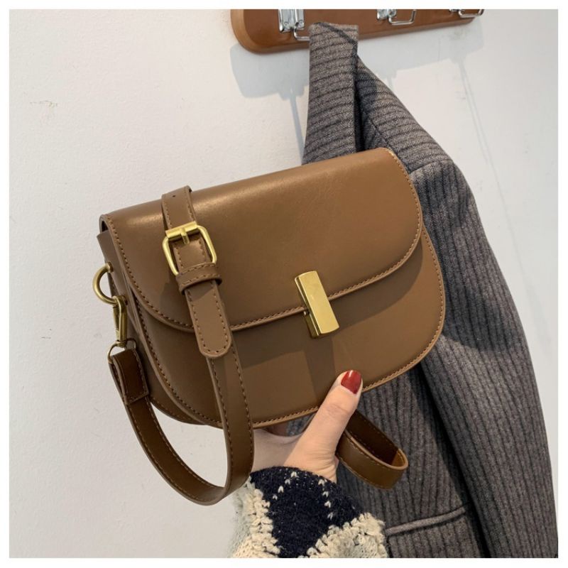 Túi xách nữ đeo chéo đẹp kẹp nách đeo vai da pu dáng trơn màu sắc basic dễ phối đồ thời trang cao cấp giá rẻ TX081