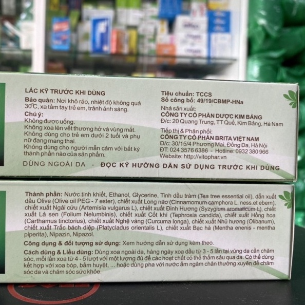 Tinh Dầu Ngải Cứu Vitophar 100ml - Mua 03 tặng 01 - Giảm đau nhức xương khớp, thoái hóa