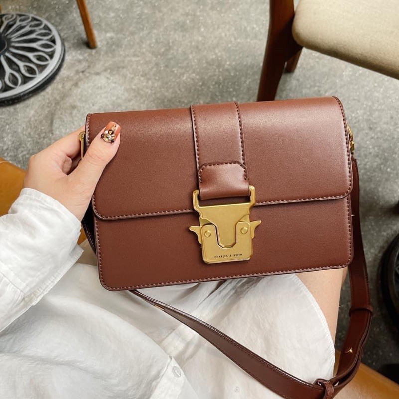 Túi đầu trâu sz 23 cnk