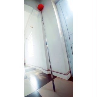 Chổi quét mạng nhện dài 3m rút gọn được còn 1m