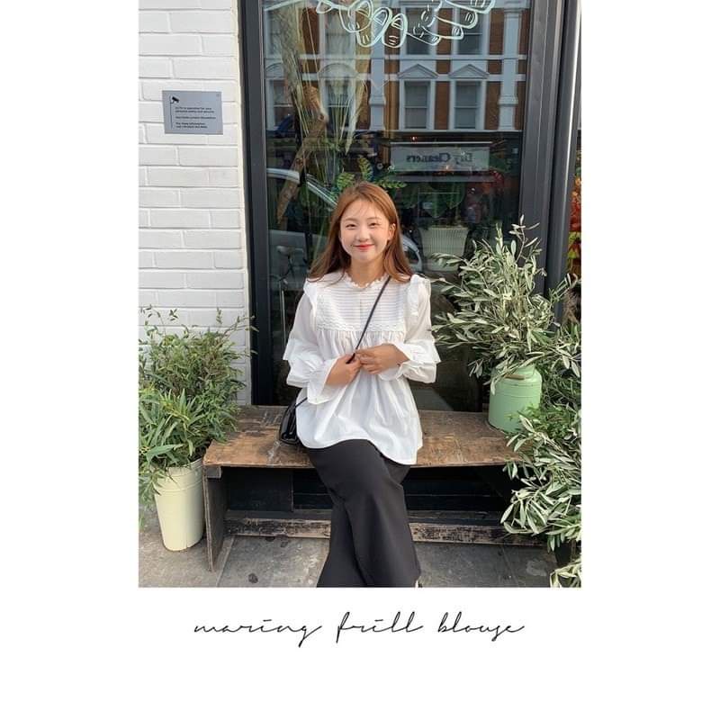 [ảnh thật-sẵn] Áo sơ mi trắng BBD bèo siêu xinh
