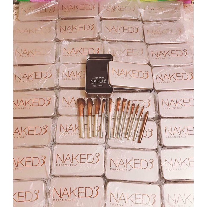 Bộ cọ trang điểm đa năng 12 cây Naked3