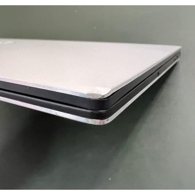 Laptop Dell xps 9370 4k  - read