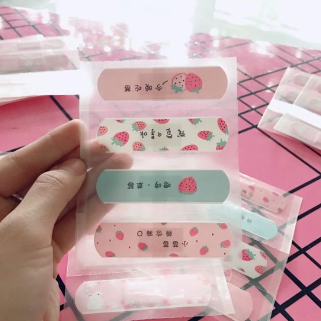 Băng gạc cá nhân kute