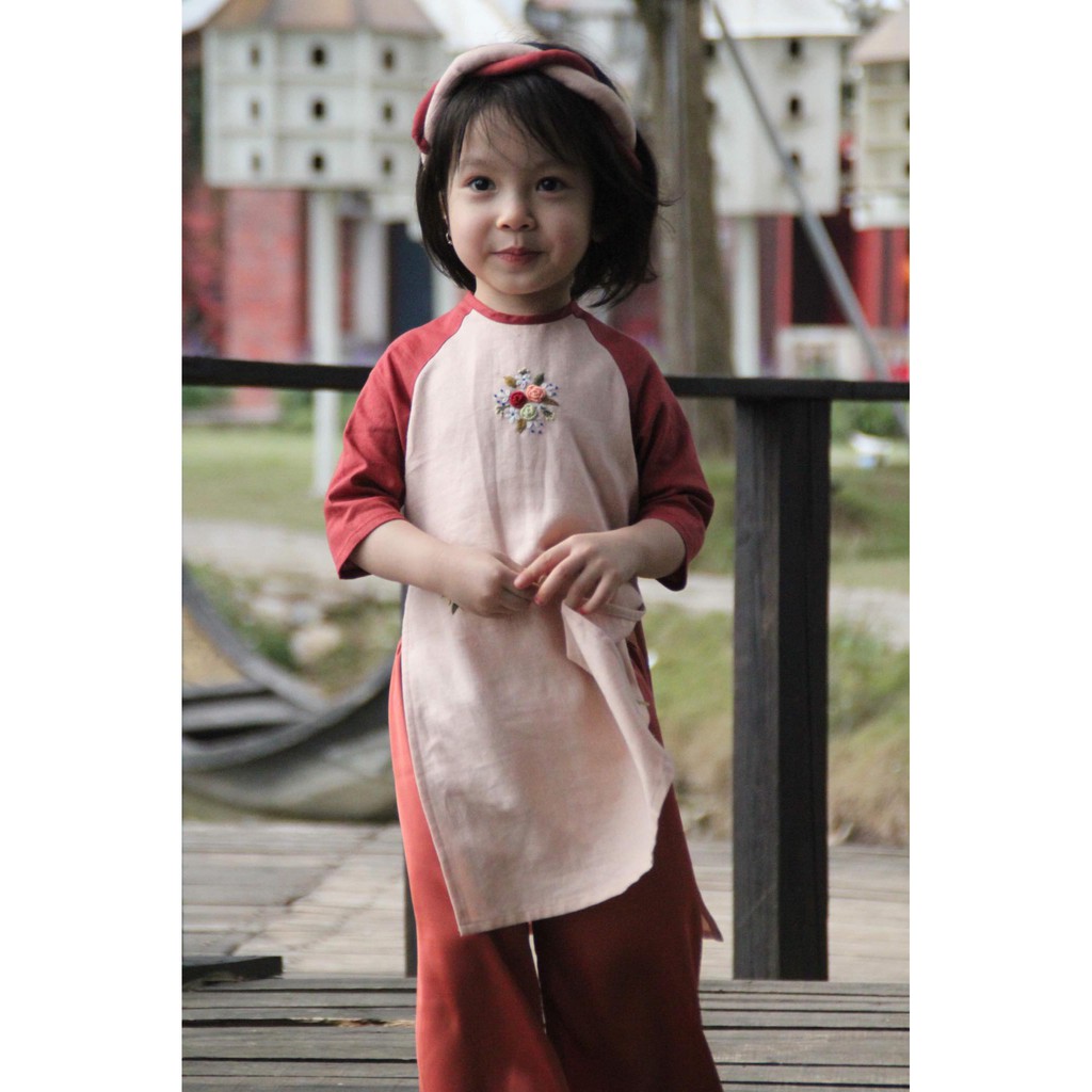 Áo dài thiết kế cho bé