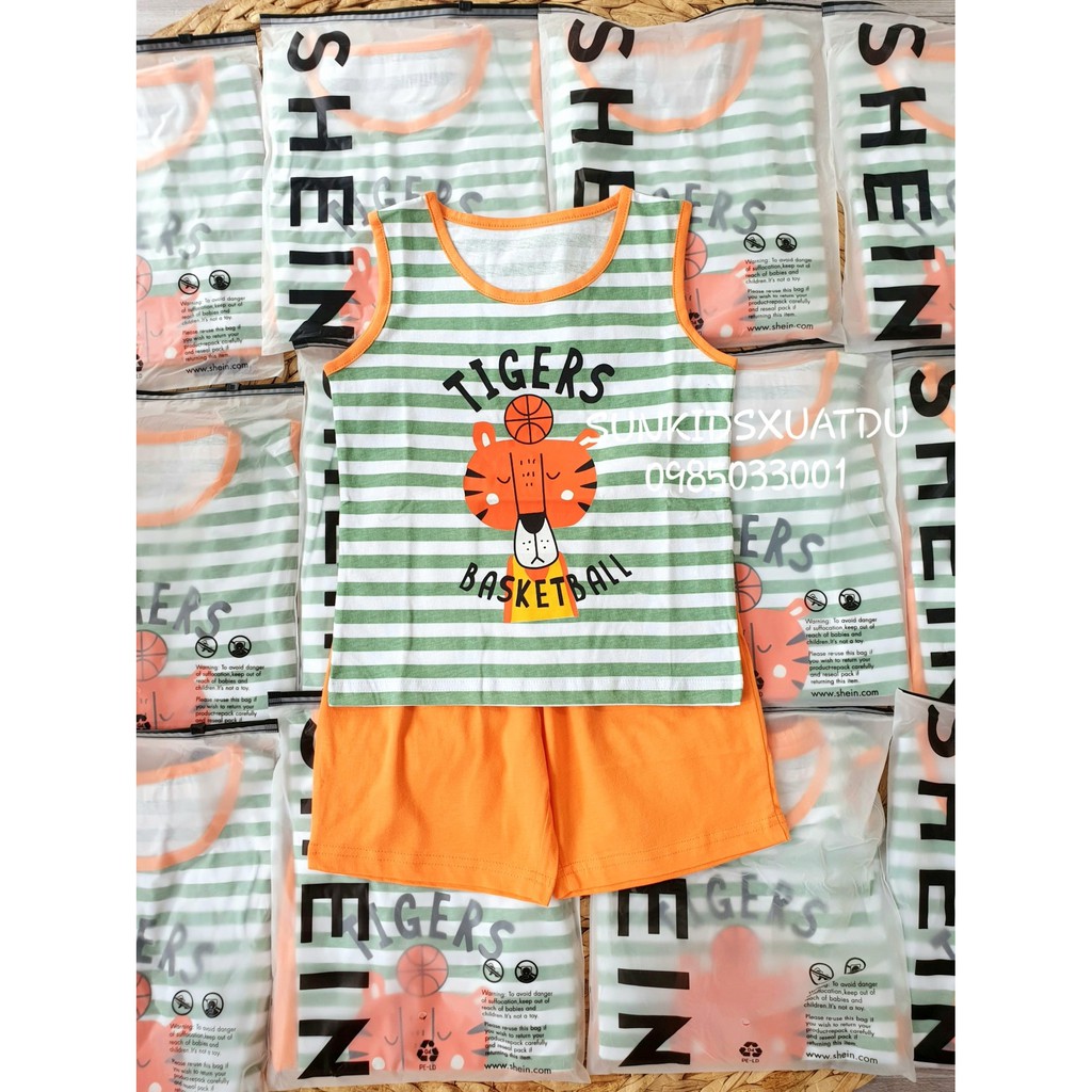 Bộ MV bé trai sat lách mặt hổ kẻ xanh