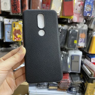 Ốp Nokia X5 (5.1plus),X6(6.1plus)  dẻo đen lưng nhám