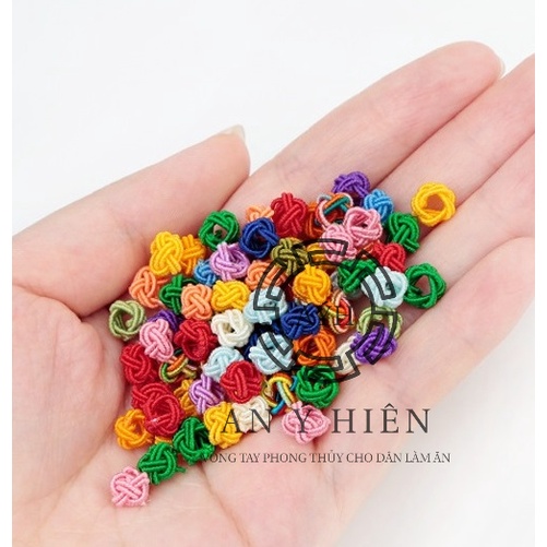 Chốt chặn lụa xanh dương ( An Ý Hiên)