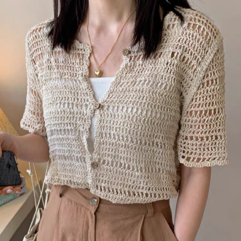 Áo lưới khoác đi biển- Áo Croptop cài khuy tay lỡ 2 màu trắng và be dáng tiểu thư. MET SHOP