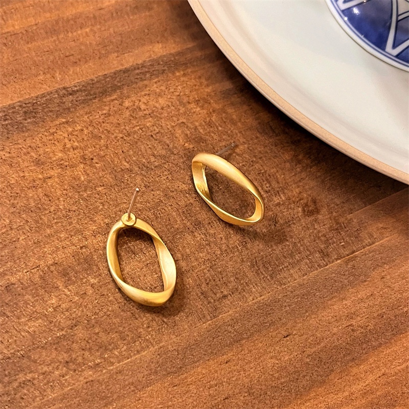 Bông Tai Mạ Bạc 925 Kiểu Bất Đối Xứng Thời Trang Hàn Quốc 2022 Cho Nữ F698