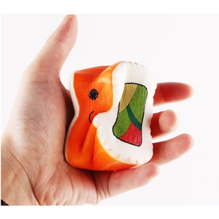 Squishy Sushi Cơm Nắm Vuông
