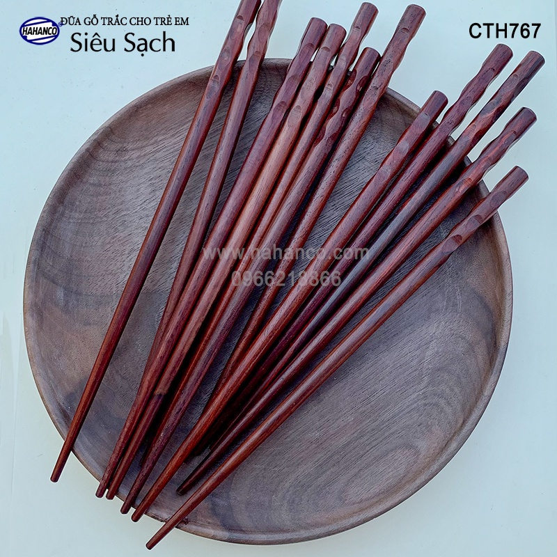 Đũa gỗ Trắc Dành Cho Trẻ Em HAHANCO (1 Đôi) Thân Tròn Đầu Vấu Giúp Tập Gắp - CTH767