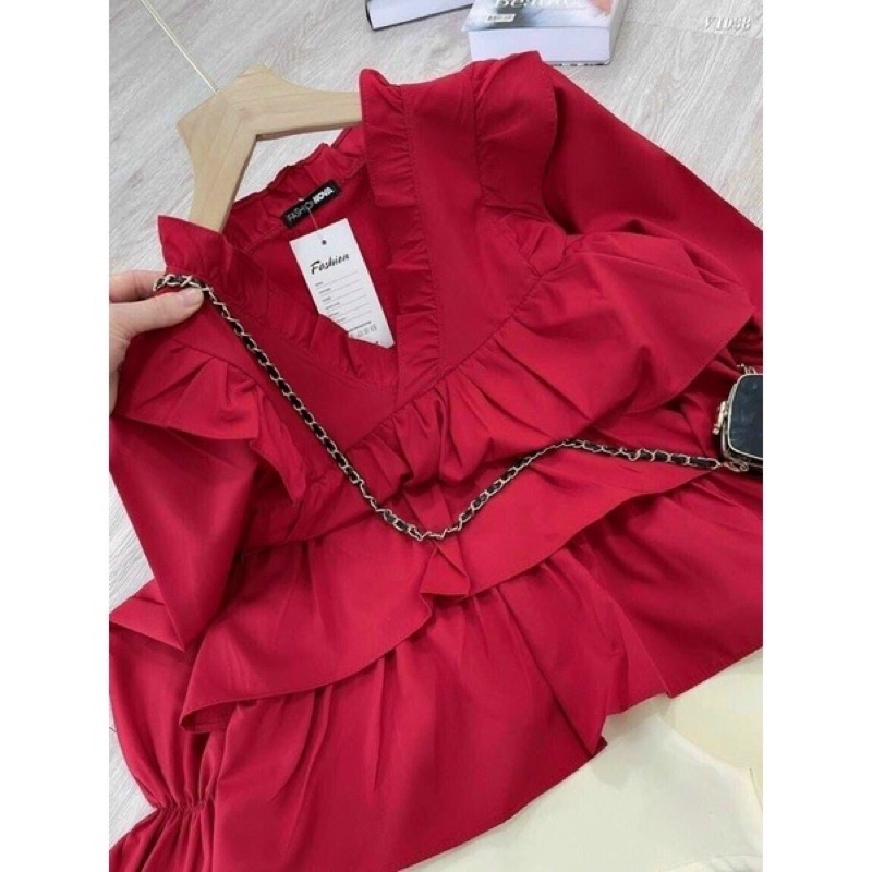 Set áo tơ bèo đỏ mix cùng quần sooc trắng  tiểu thư . Kèm video và ảnh thật | BigBuy360 - bigbuy360.vn