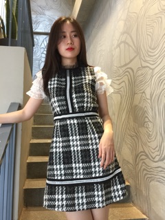 Đầm bố phối tay ren