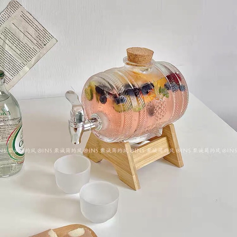 Bình Đựng Nước Trái Cây Thuỷ Tinh Dung Tích Lớn Kèm Vòi Và Giá Để